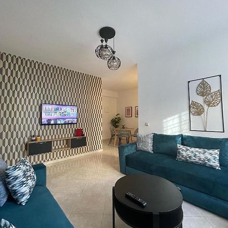 Joli Appartement Au Centre D'Oujda Esterno foto