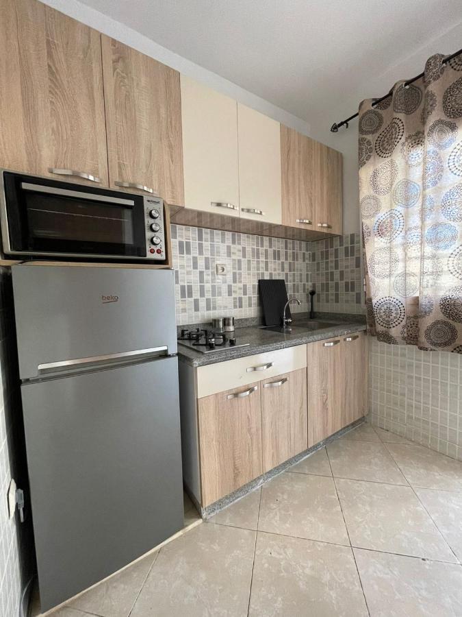 Joli Appartement Au Centre D'Oujda Esterno foto